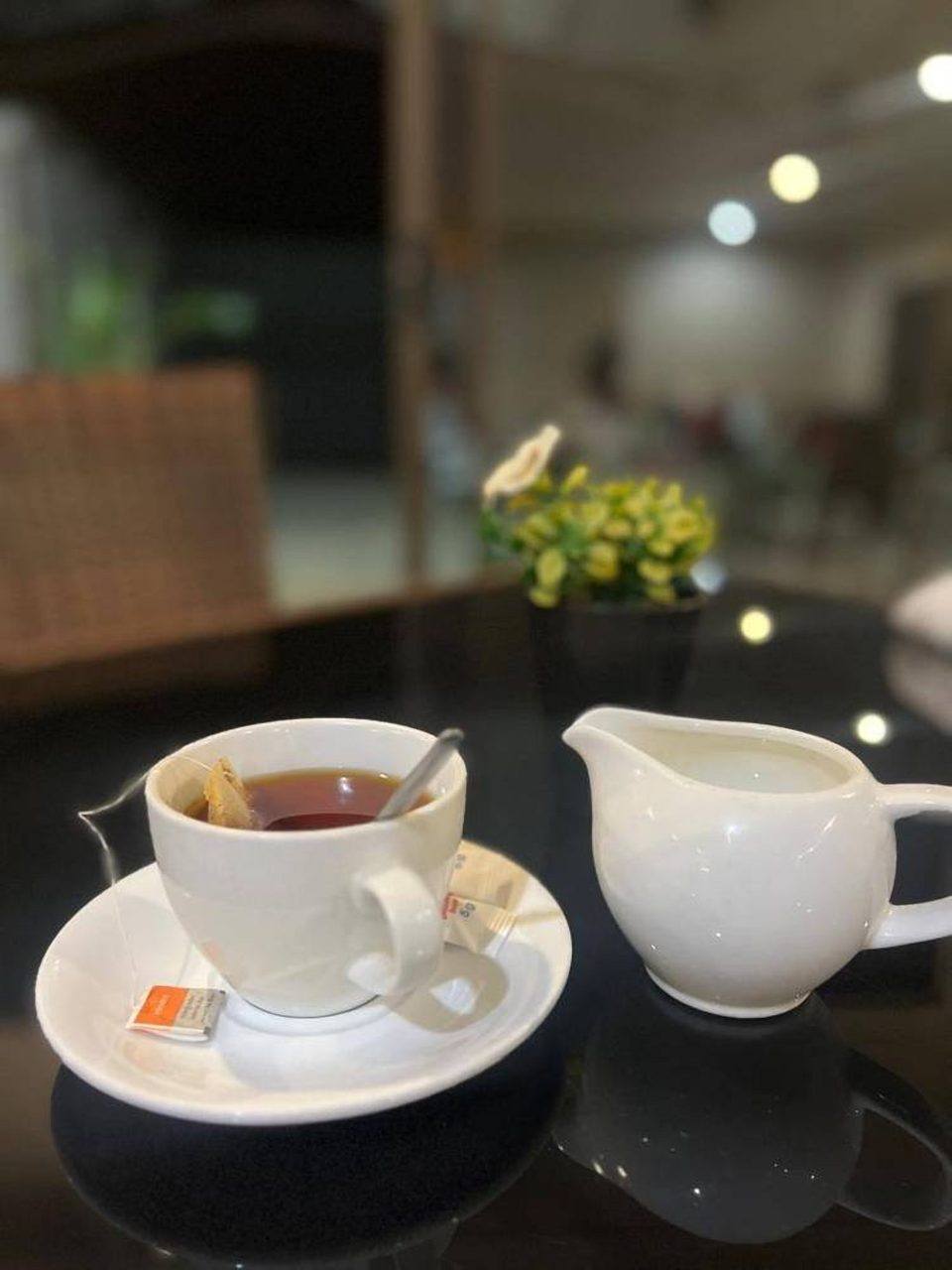 Tea service at Omateko